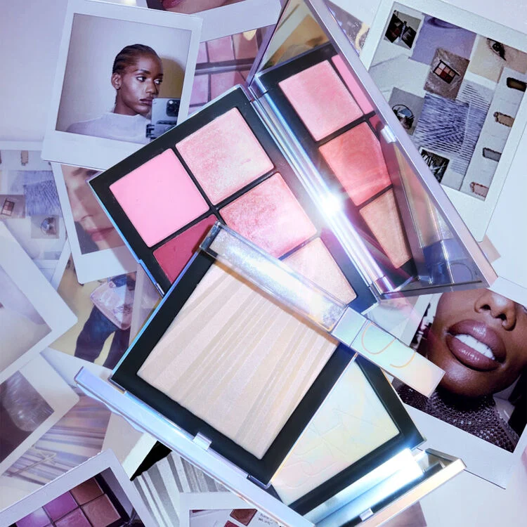 Light Reflecting™ Prismatic Powder 4 Light Reflecting™ Prismatic Powder